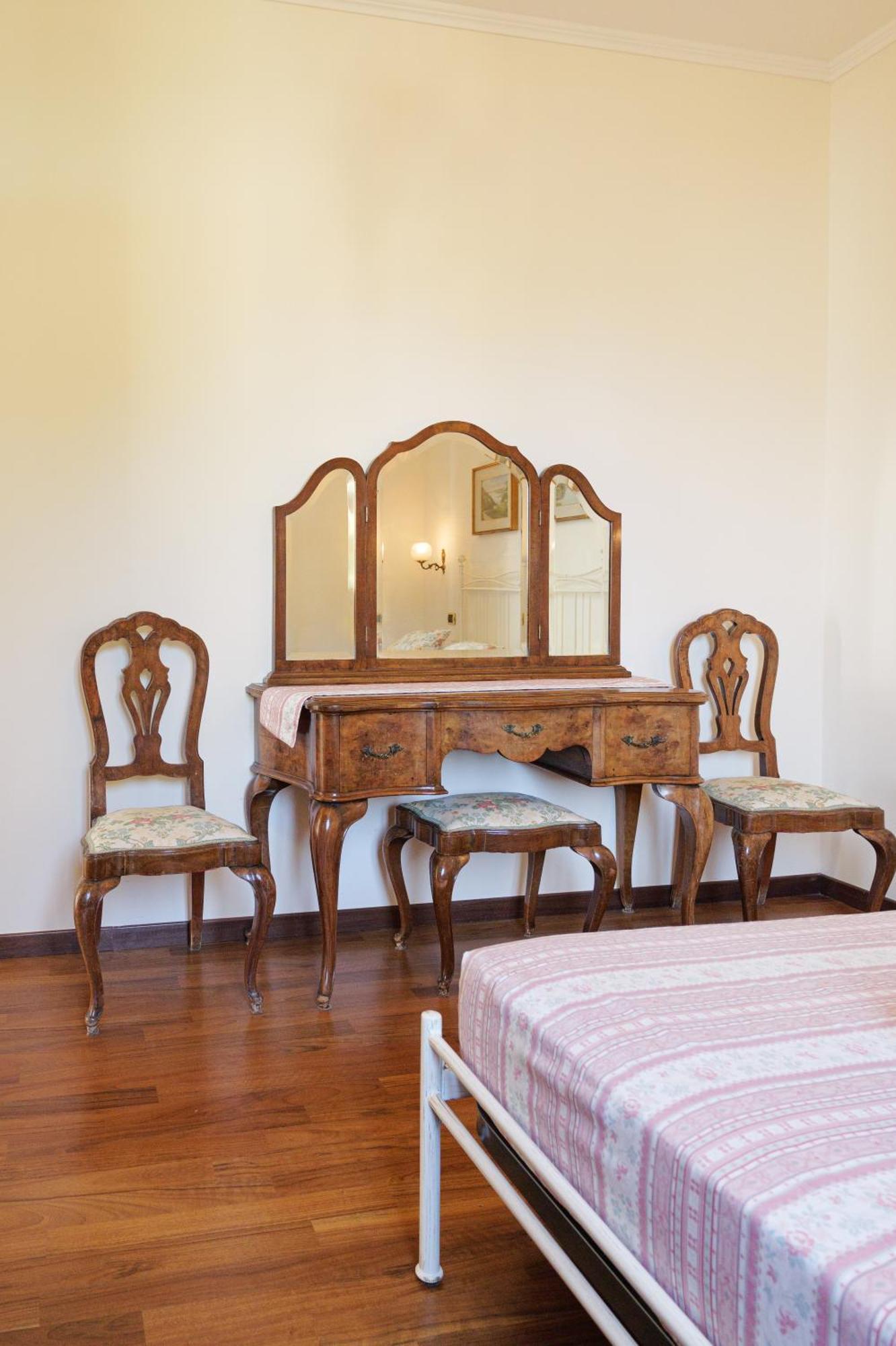 Casa Navla' Appartamenti "Ulivi"- "Fiori" -"Velieri"-"Luna"-"Nido"-"Taverna" ティニャーレ エクステリア 写真