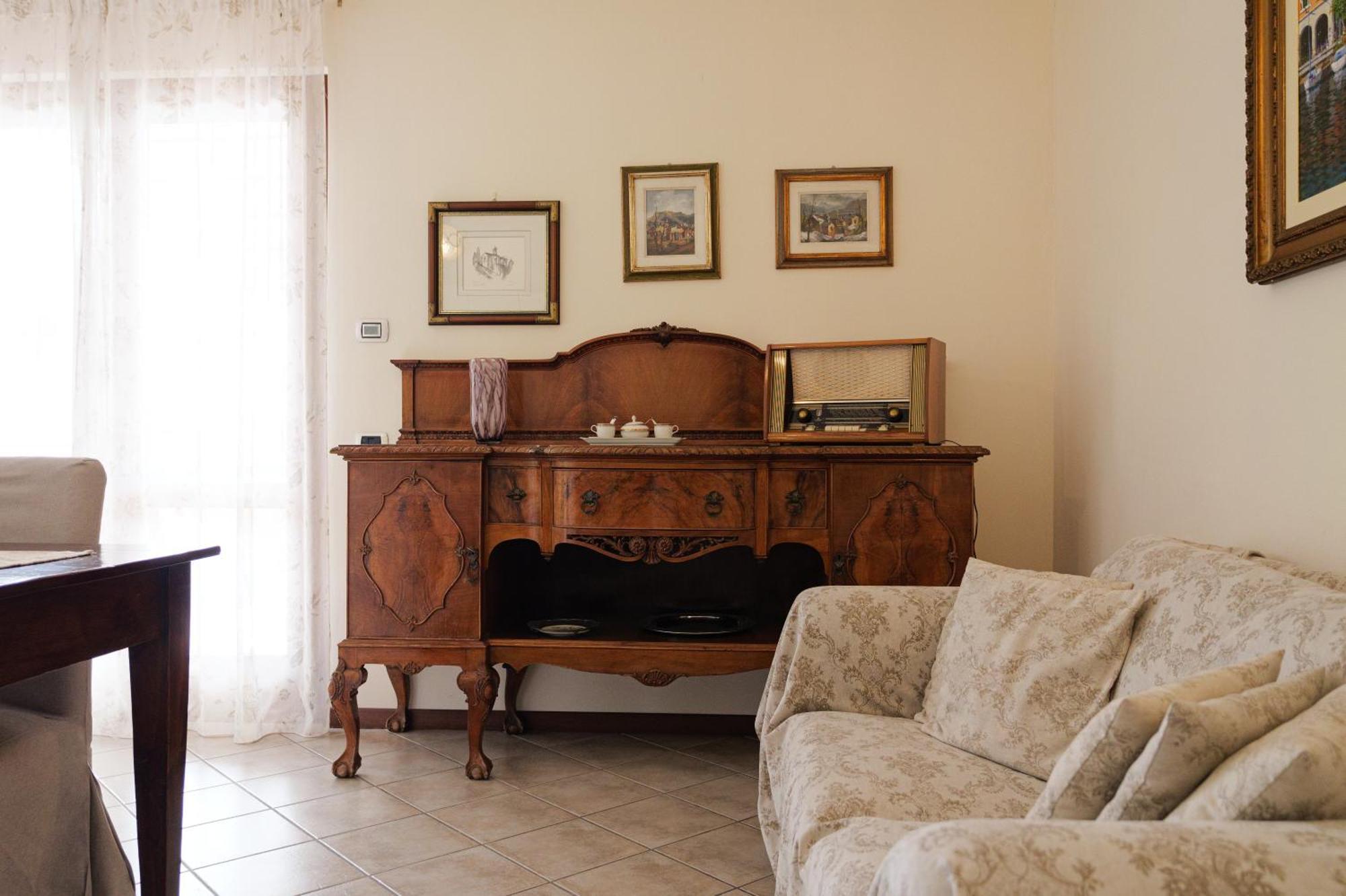 Casa Navla' Appartamenti "Ulivi"- "Fiori" -"Velieri"-"Luna"-"Nido"-"Taverna" ティニャーレ エクステリア 写真